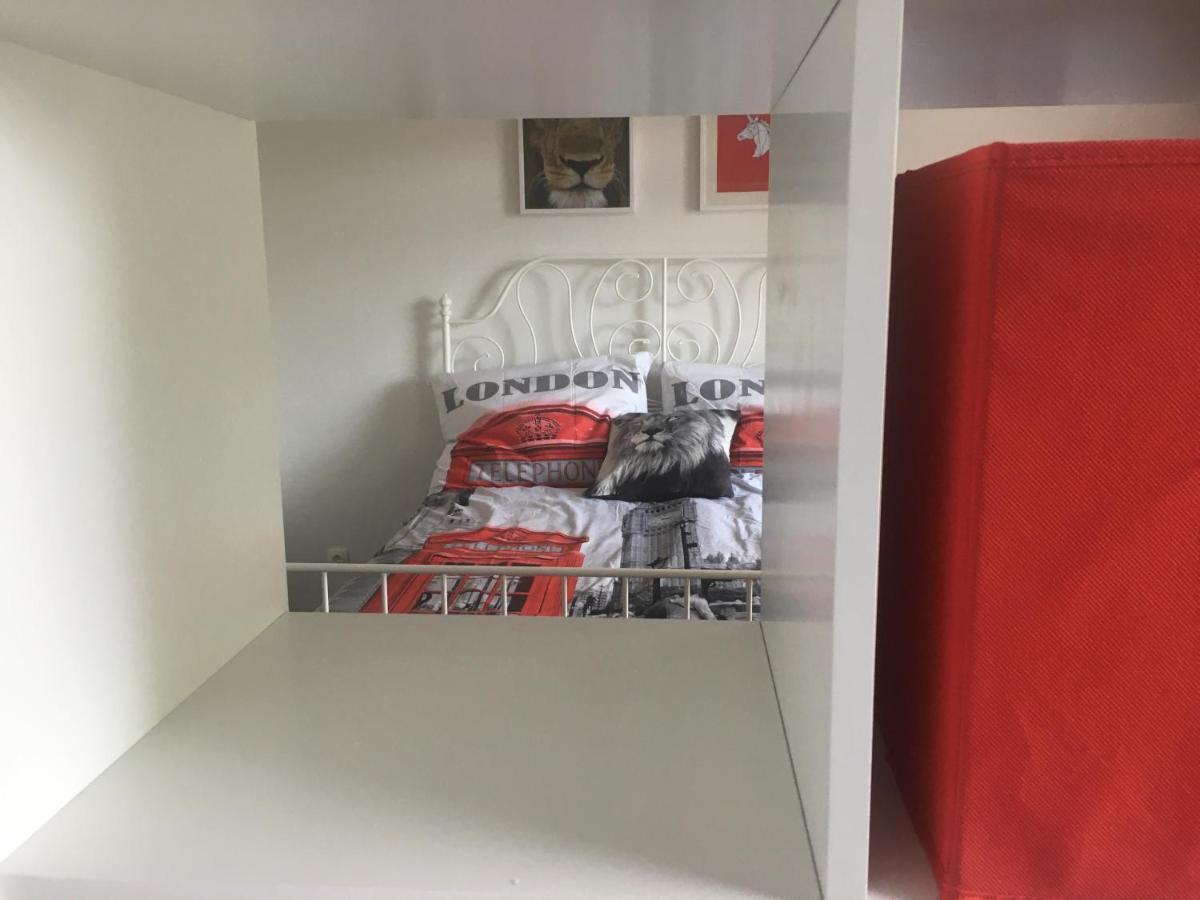 Buckingham Palace Apartman, Debrecen Extérieur photo